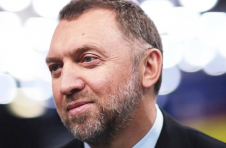 俄罗斯亿万富翁抨击中央银行的加密货币政策，称即使是萨尔瓦多也意识到对比特币的需求