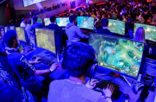 FaZe Clan 解雇一名，暂停 3 名卷入涉嫌“拯救孩子”加密骗局的玩家