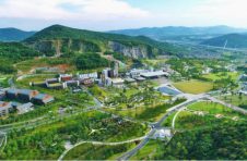 Discovery大陆首届探索生活节开幕，四大主题区域互动装置燃动全场